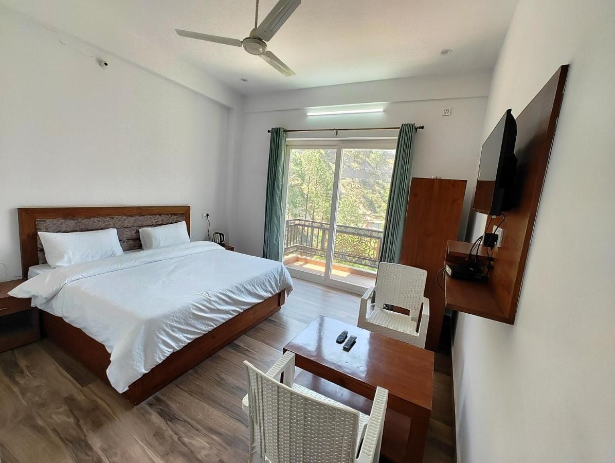 Hotel Anantam Residency Uttarkāshi Exteriör bild